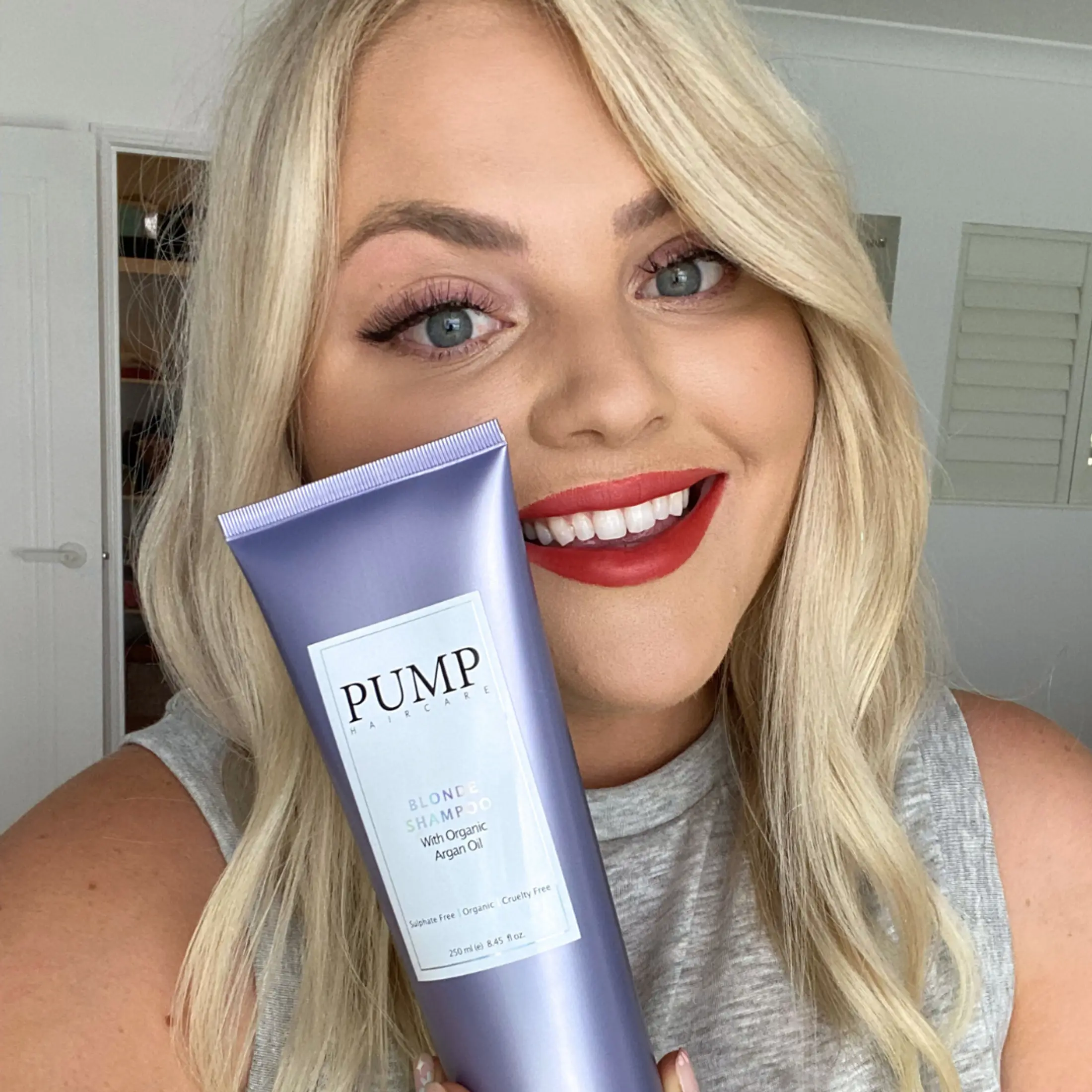 Pump Blonde Shampoo 250ml - Image 3